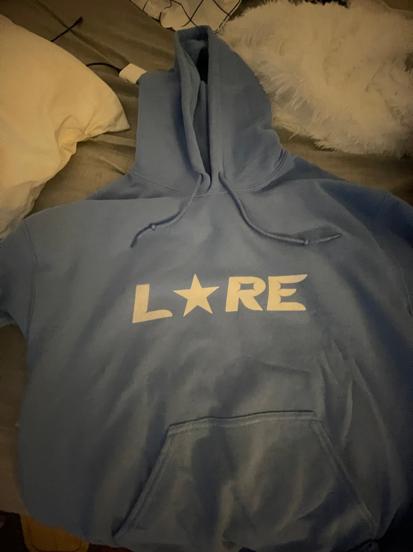 LxreHoodie-White